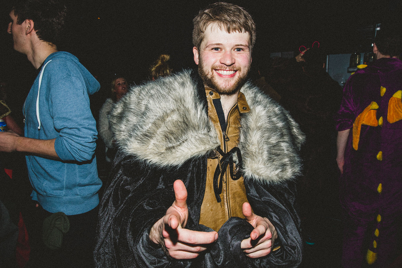 Illustration for article titled Hodor is A DJ, And His First Game Of Thrones Rave Looked Awesome